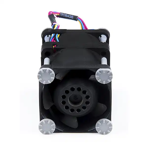 Вентилятор 0P3JT Dell R320 / R420 / R330 / R430: вид спереди Вентилятор 0P3JT Dell R320 / R420 / R330 / R430: вид спереди